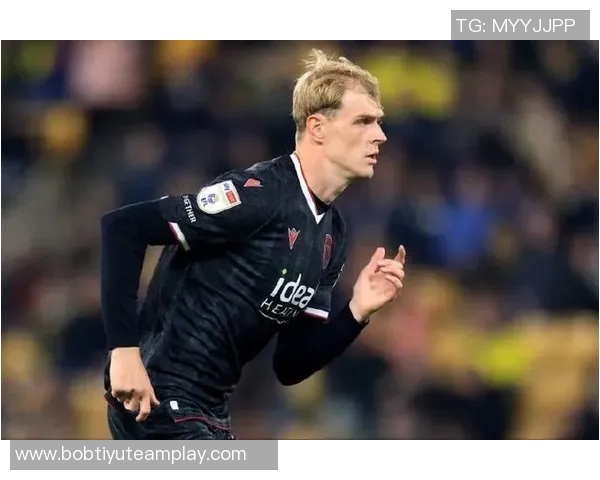 西布朗主帅透露科利尔伤情严重已回曼联接受评估 西布朗主帅透露科利尔伤情严重已回曼联接受评估